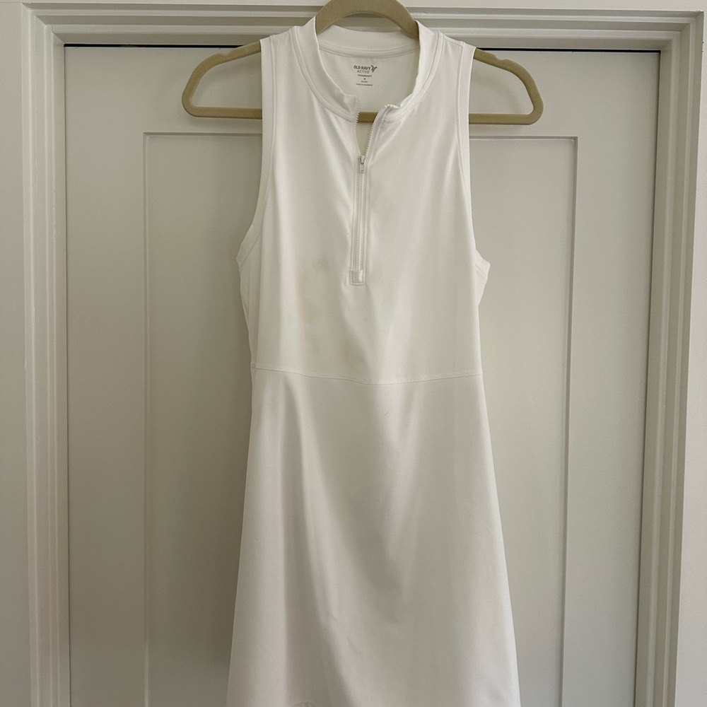 Old Navy Active White Zip-Up Top